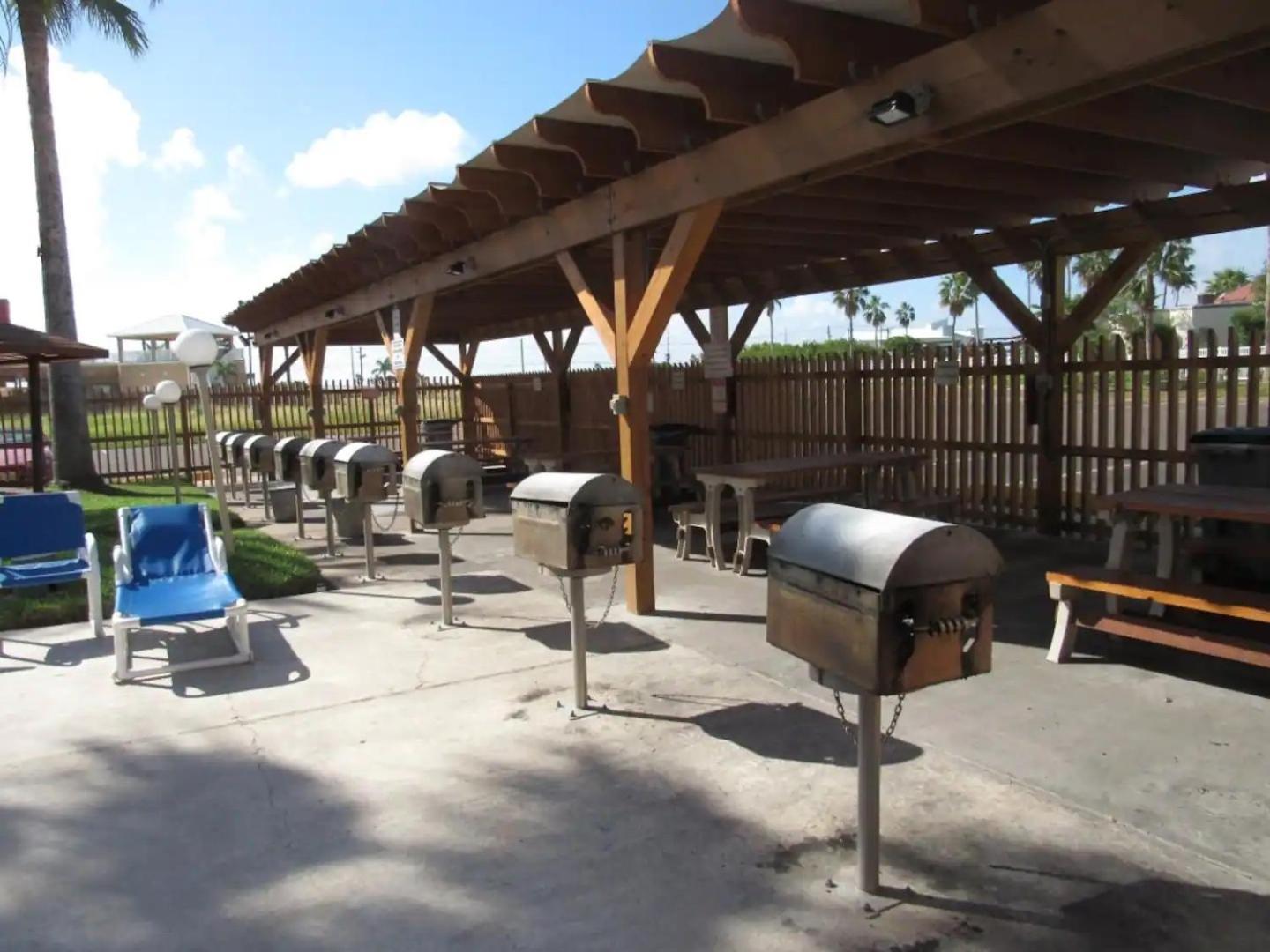 Relaxing Condo, Great Location, 3 Minute Walk To The Beach Condo South Padre Island Eksteriør billede